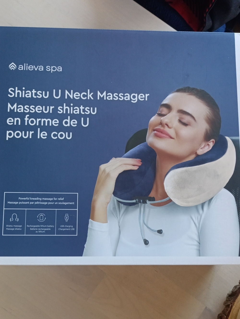 U-Shaped Shiatsu Neck Massager By Alieva Spa